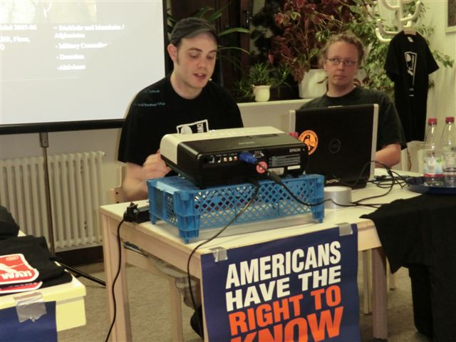 Chris Capps und Patrick Spahn informieren über GI-Cafés